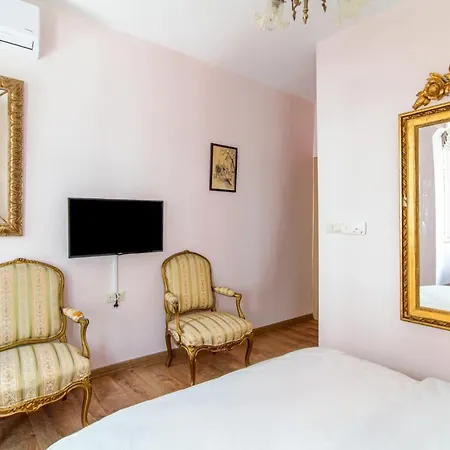 Appartamento Chic Studio Flat With Shared Terrace In Beyoglu *