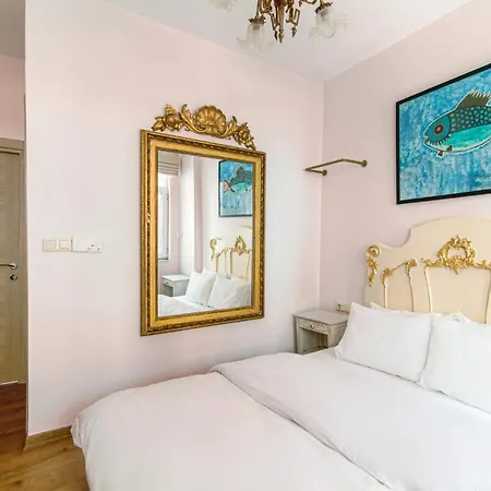 Appartamento Chic Studio Flat With Shared Terrace In Beyoglu *